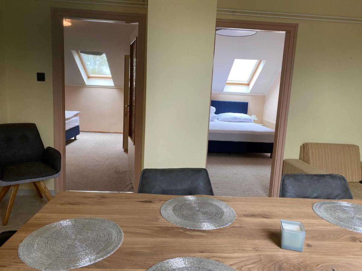 Home Sweet Apartment Xl Bük 外观 照片