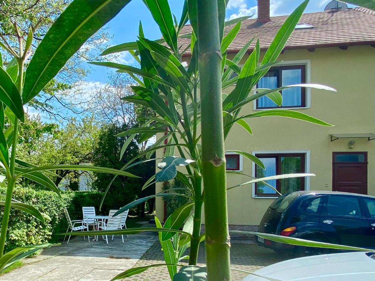 Home Sweet Apartment Xl Bük 外观 照片