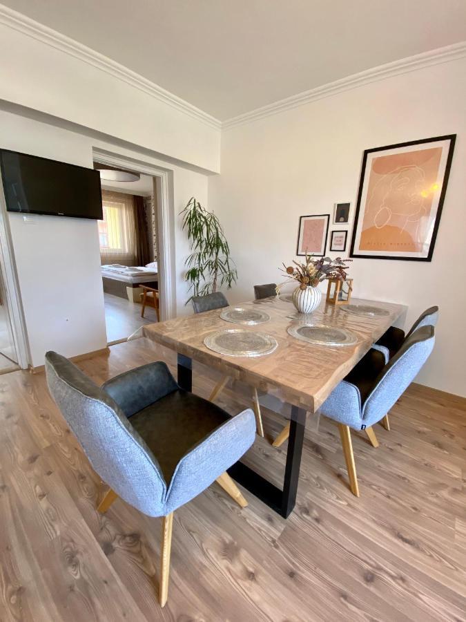 Home Sweet Apartment Xl Bük 外观 照片
